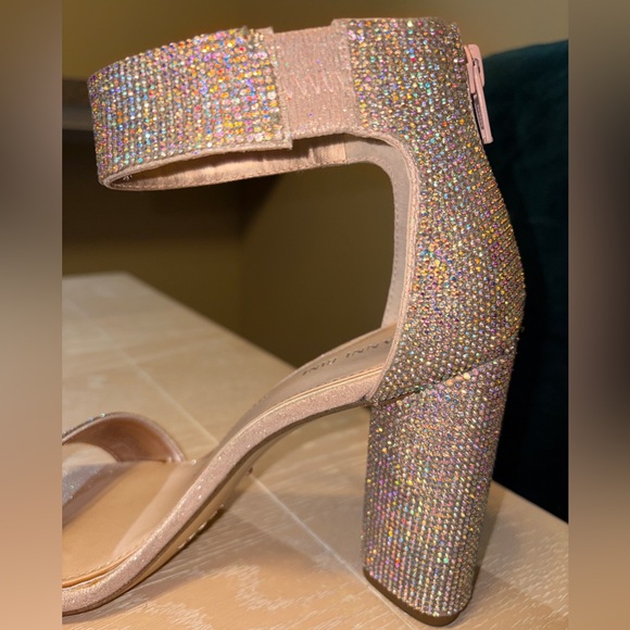 Gianni Bini Ronilynn Bling Jewel Embellished Heel - Picture 7 of 16